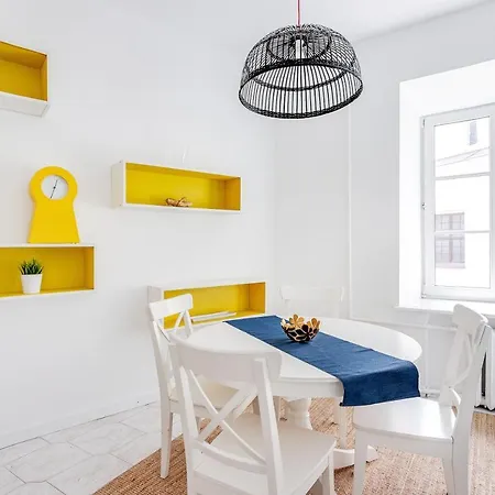 Bright Saint Ignoto's Apartman